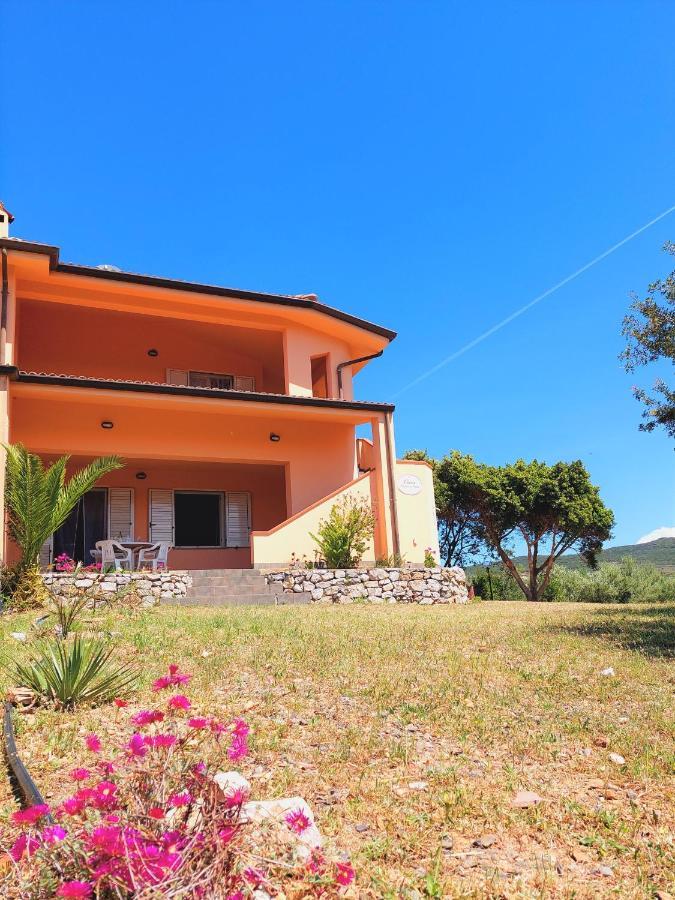Villa Casa Mama Portixeddu Exterior foto